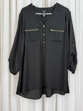 Justify 2X Black Pullover Blouse Gold Zip Pockets Roll Tab Sleeve